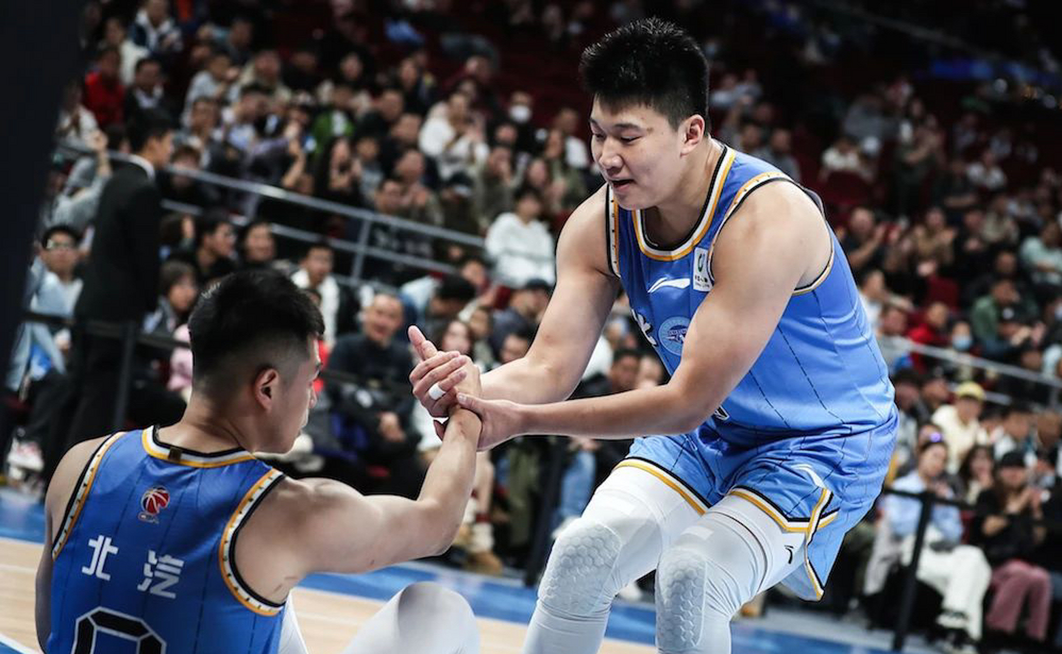 LOL英雄联盟下注平台_北京首钢CBA击败深圳马可波罗，方硕命中关键球